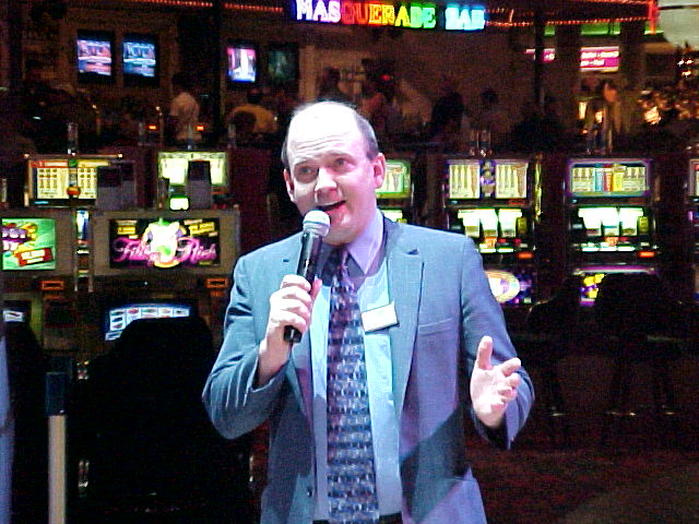 BB01RioSign2.jpg, 100233 bytes, 3/20/01